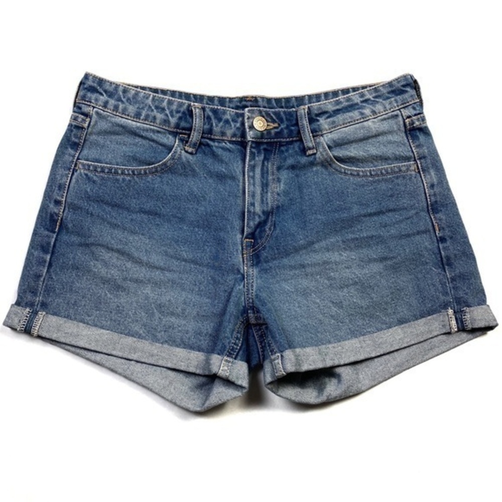 H&M Medium Wash Cuffed‎ Denim Shorts